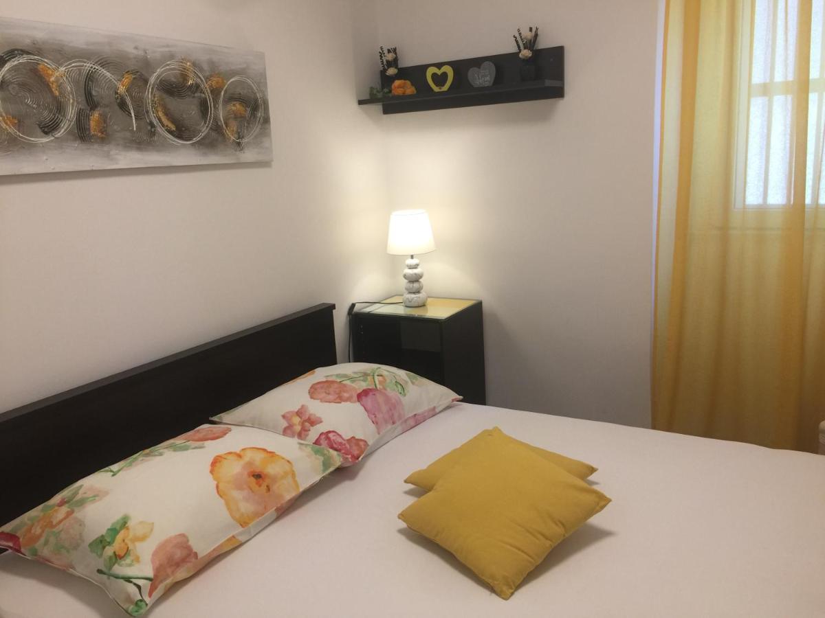 Apartman U Srcu Grada - Ilicev Prolaz Split Dış mekan fotoğraf